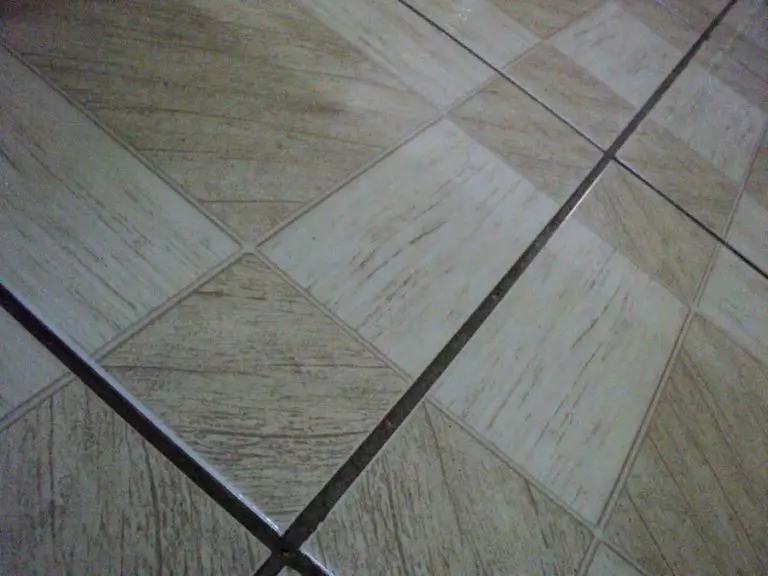 How to Tile a Floor, Step by Step