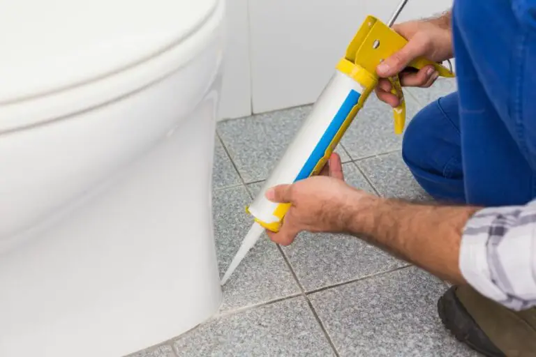 Tips for Tiling Around a Toilet. 25 things you should know